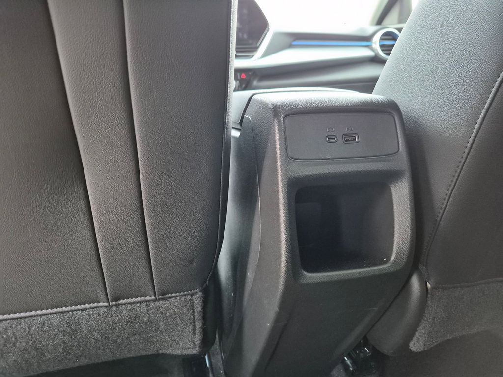 Thumbnail: 2025 Chevrolet Trax - 23