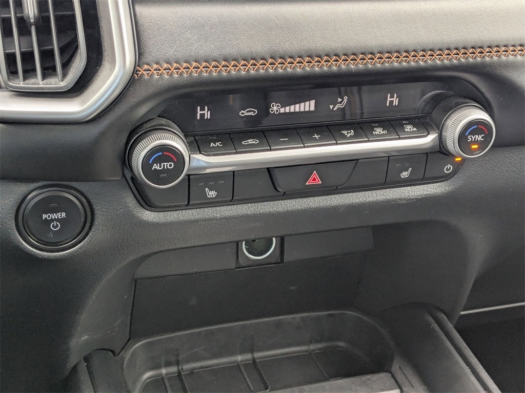 Thumbnail: 2025 Mazda CX-50 - 22