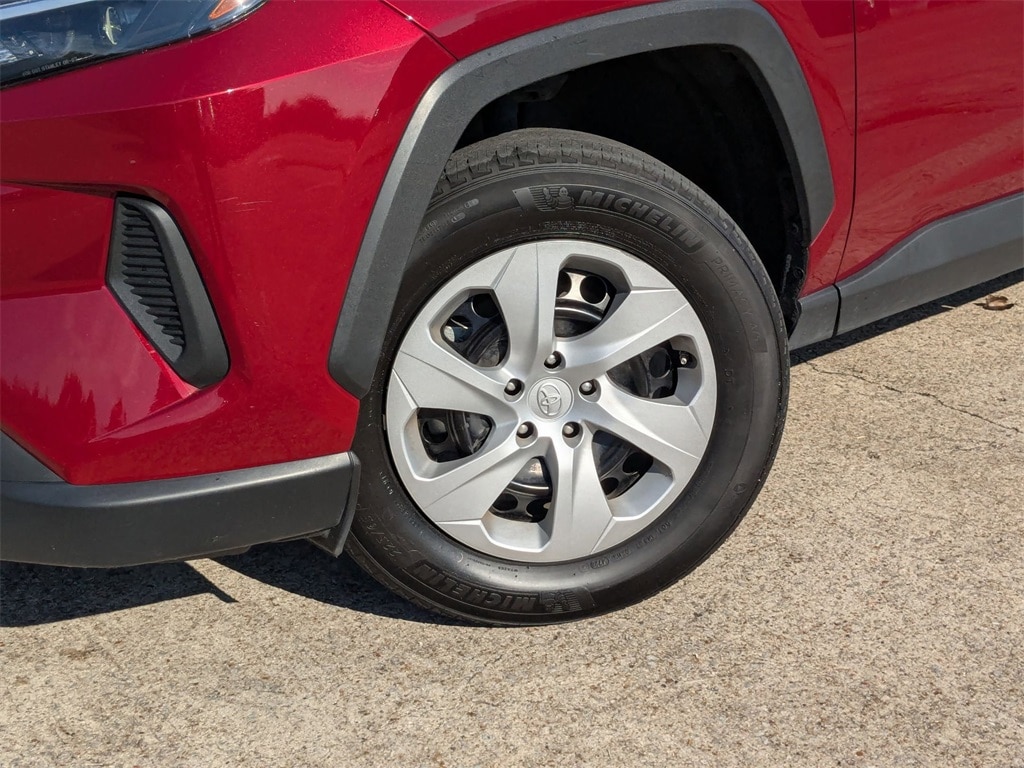 Thumbnail: 2024 Toyota RAV4 - 32
