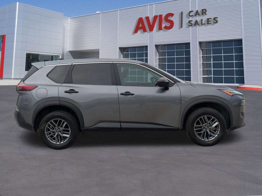 Thumbnail: 2023 Nissan Rogue - 5