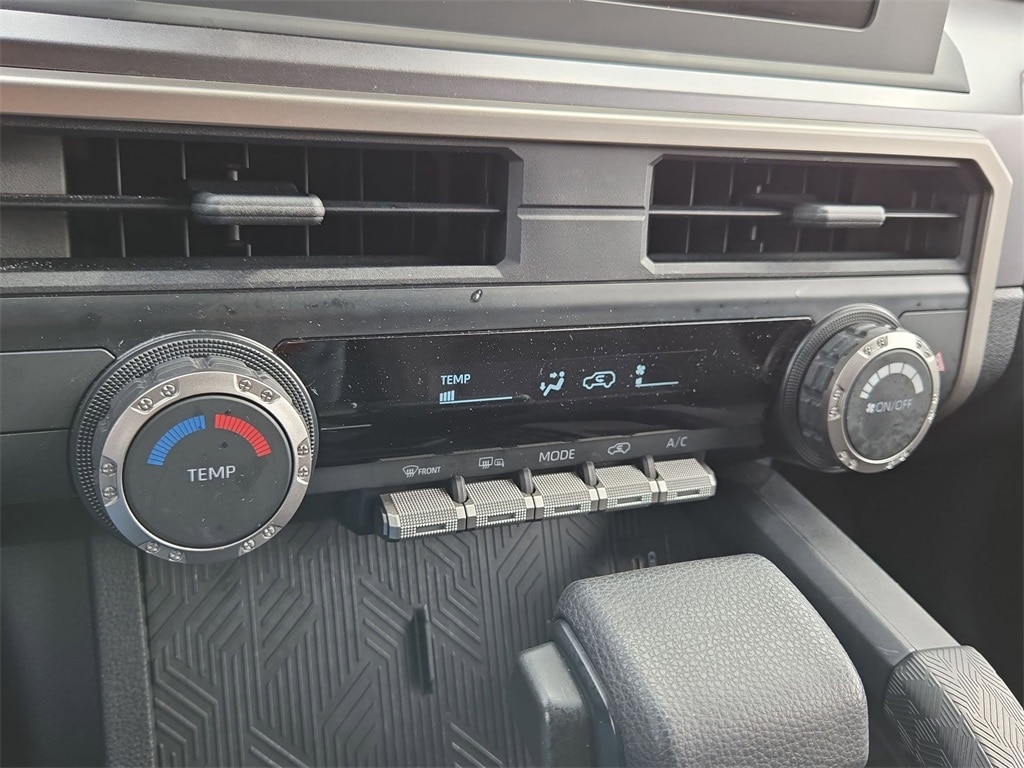 Thumbnail: 2025 Toyota 4Runner - 19