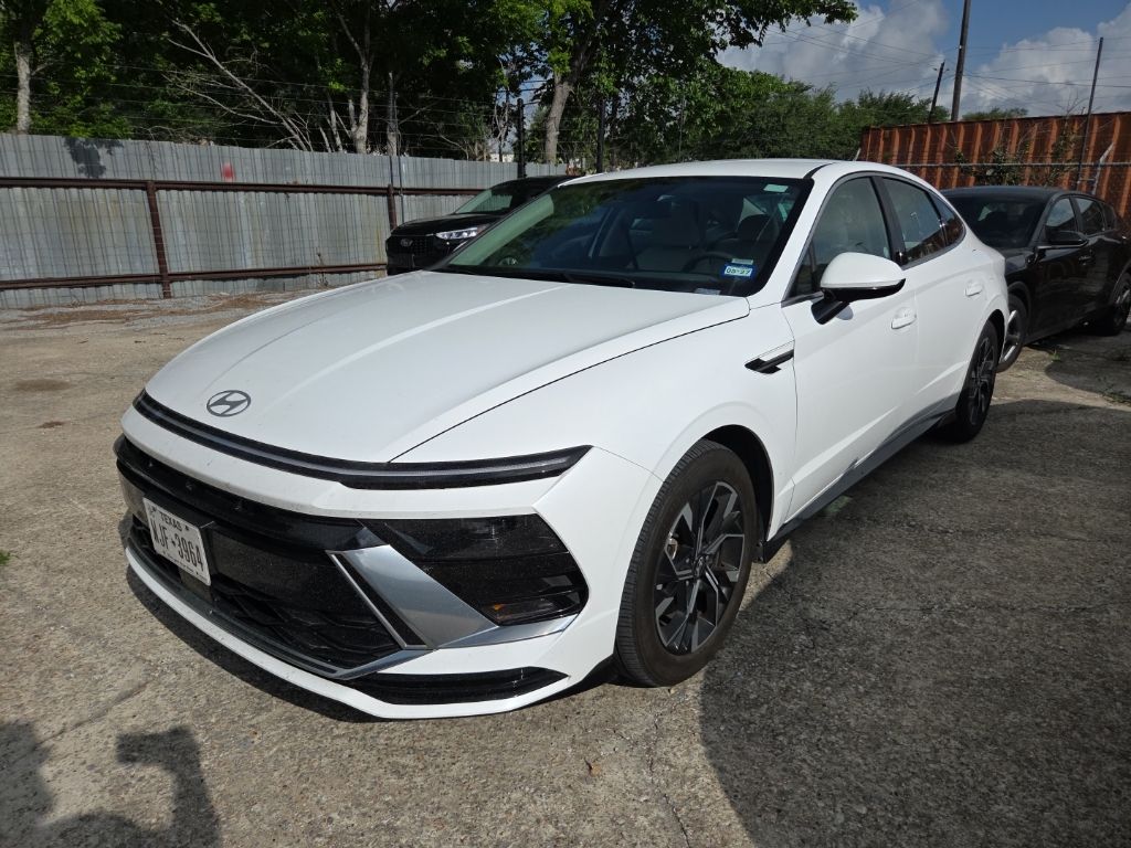 Thumbnail: 2025 Hyundai Sonata - 1