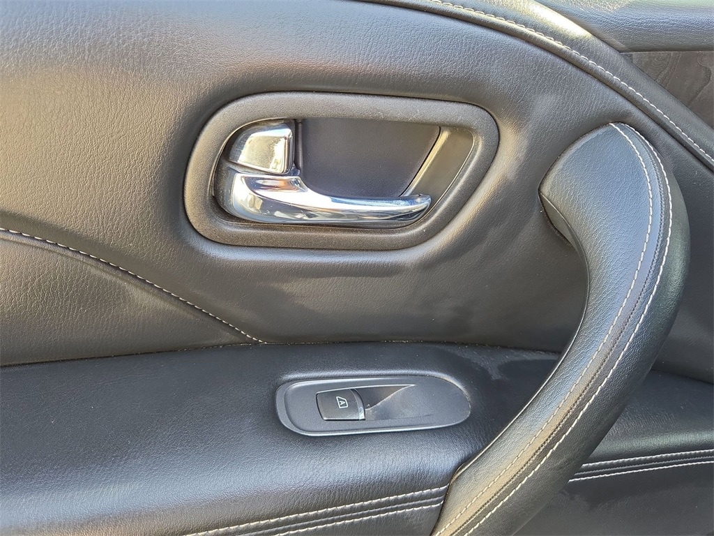 Thumbnail: 2024 INFINITI QX80 - 30