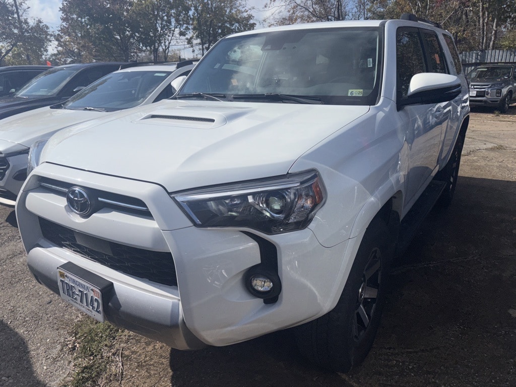 Thumbnail: 2024 Toyota 4Runner - 1