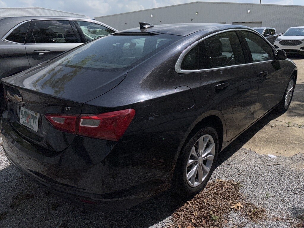 Thumbnail: 2023 Chevrolet Malibu - 4