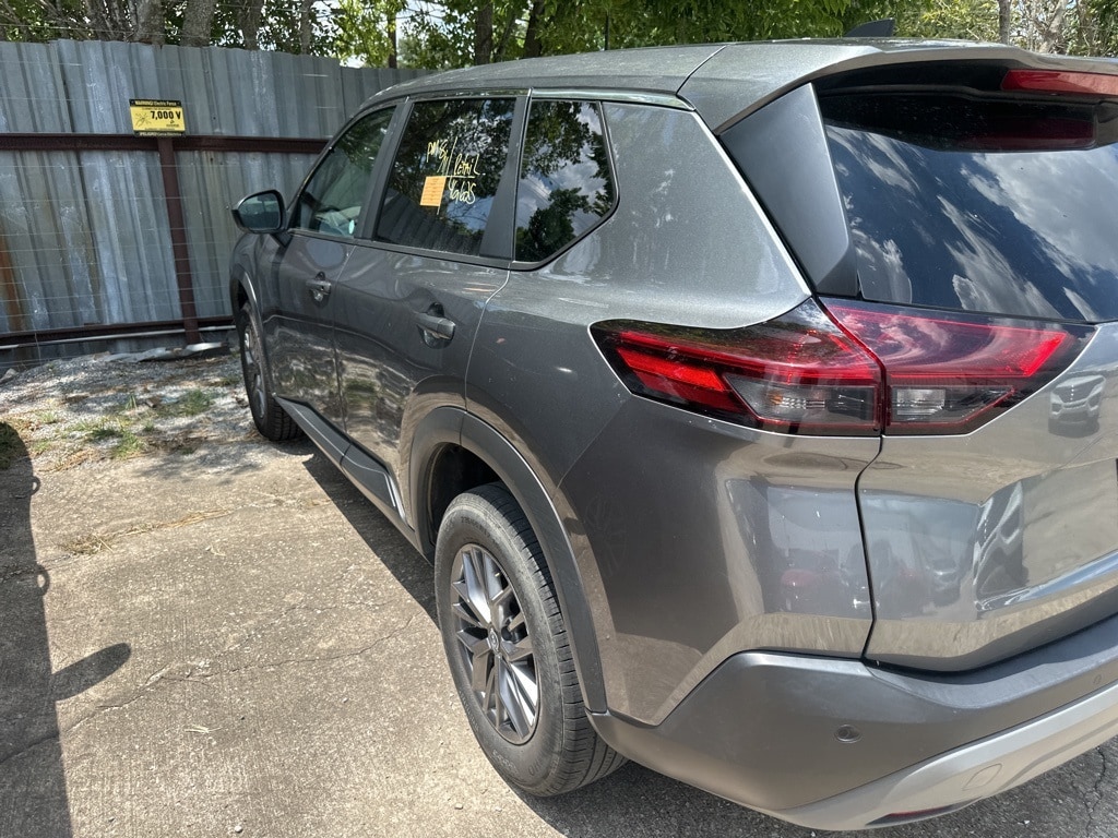 Thumbnail: 2023 Nissan Rogue - 6