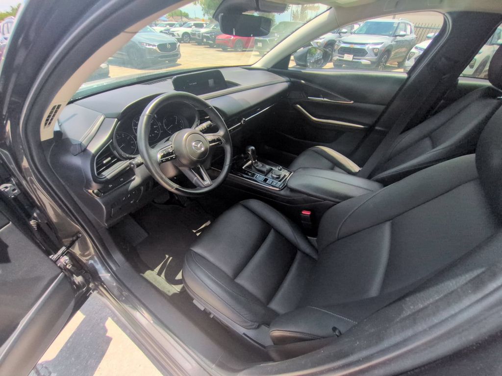 Thumbnail: 2025 Mazda CX-30 - 15