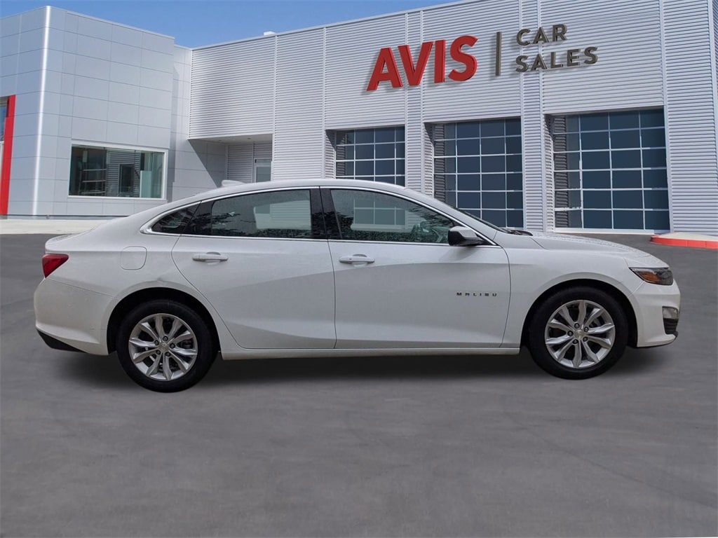 Thumbnail: 2023 Chevrolet Malibu - 5