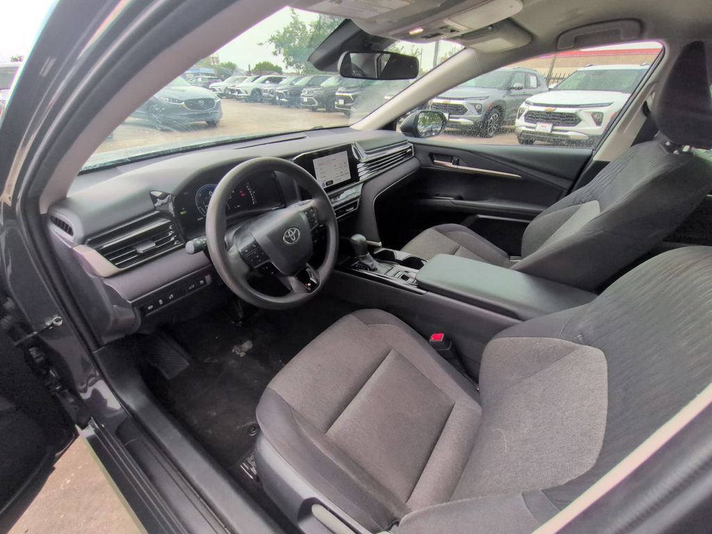 Thumbnail: 2025 Toyota Camry - 15