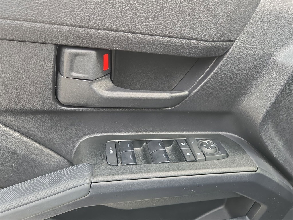 Thumbnail: 2025 Toyota 4Runner - 13