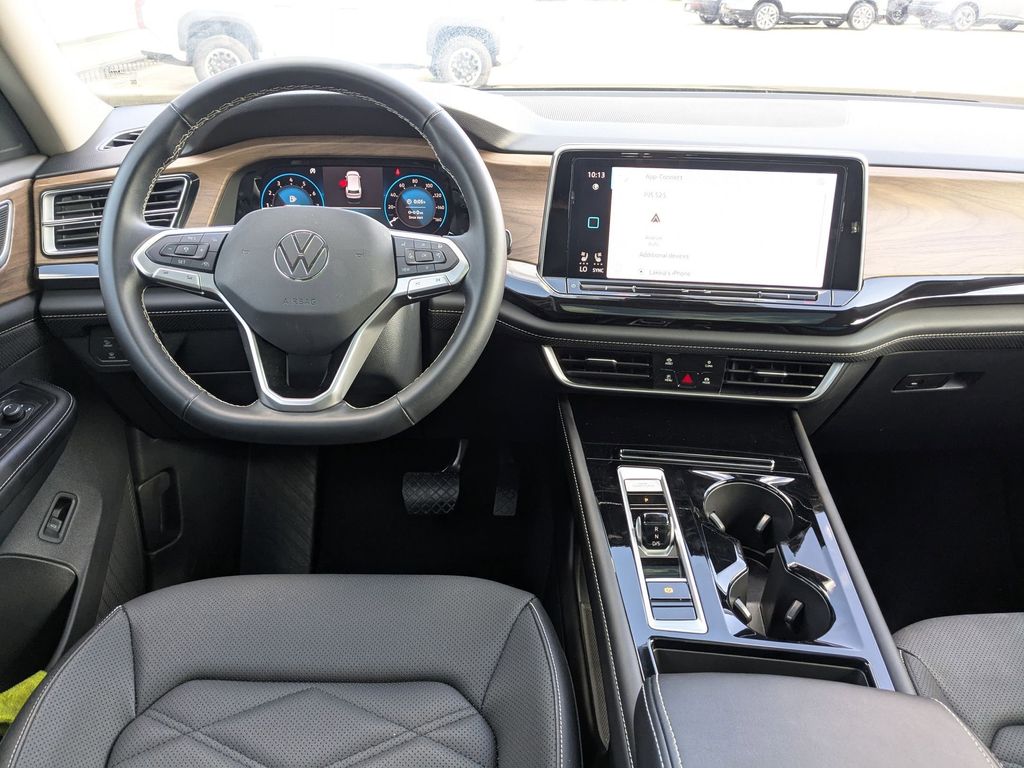 Thumbnail: 2025 Volkswagen Atlas - 25