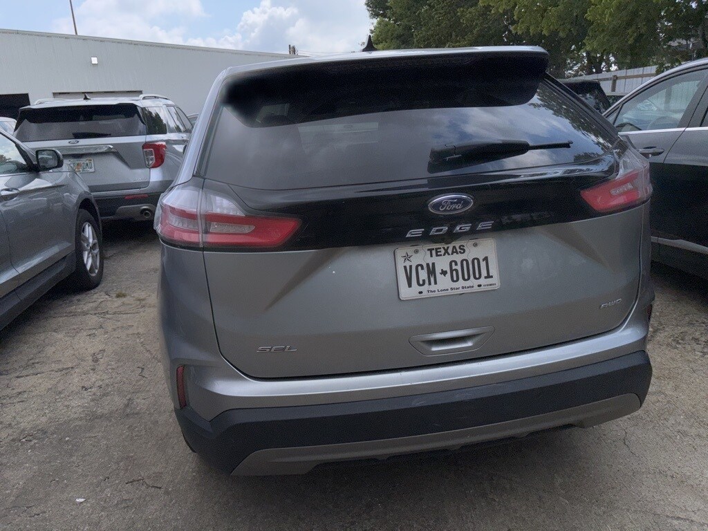 2024 Ford Edge SEL photo 4