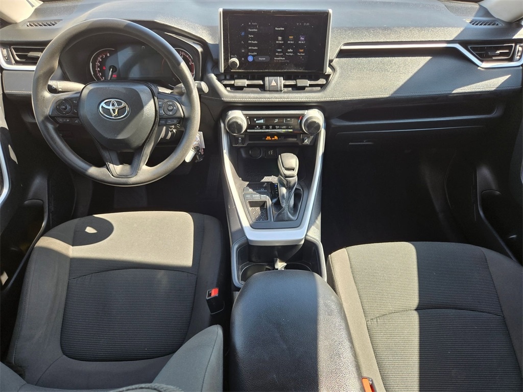 Thumbnail: 2025 Toyota RAV4 - 14