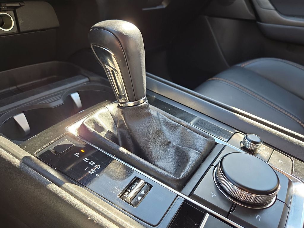 Thumbnail: 2025 Mazda CX-50 - 21