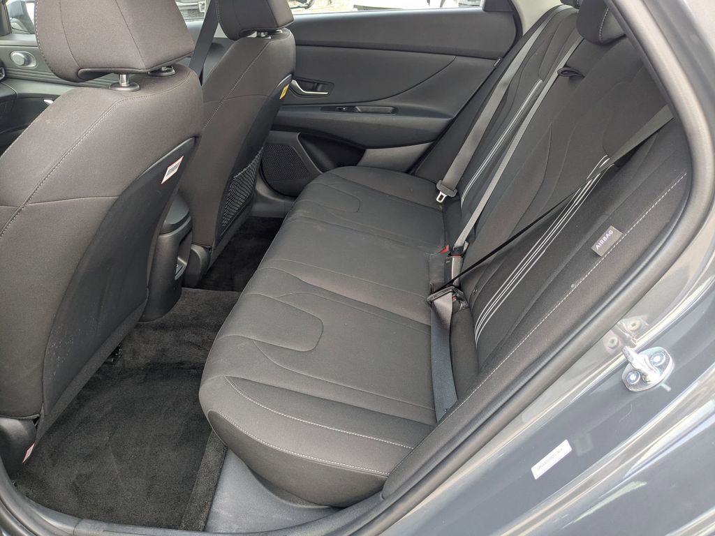 Thumbnail: 2025 Hyundai Elantra - 27