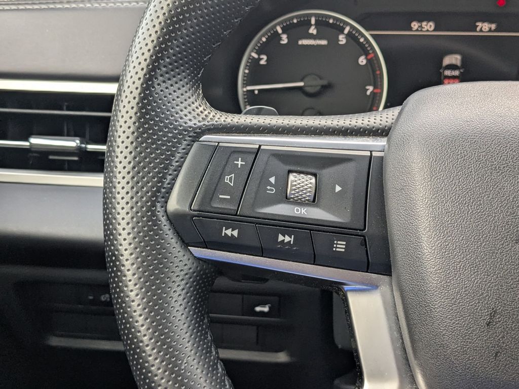 Thumbnail: 2025 Mitsubishi Outlander - 16