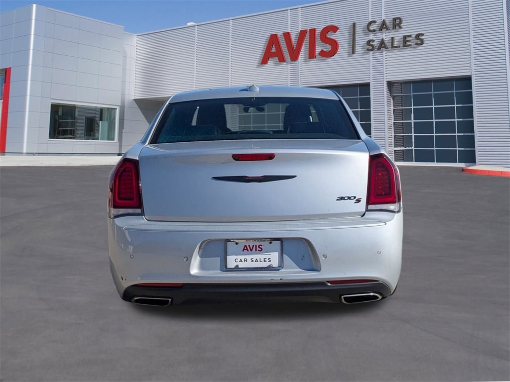 Thumbnail: 2023 Chrysler 300 - 7