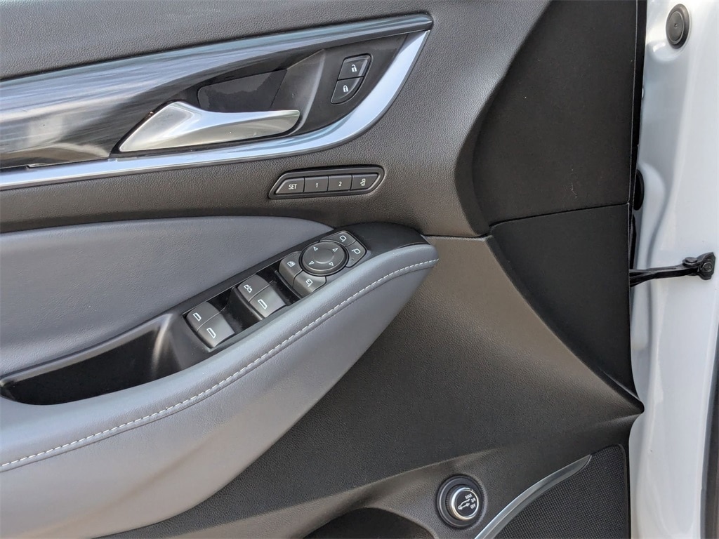 2024 Buick Enclave Premium 10