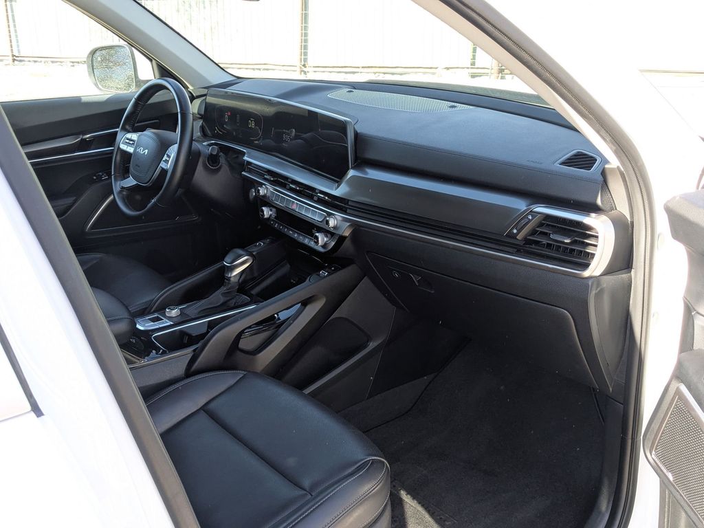 Thumbnail: 2025 Kia Telluride - 32