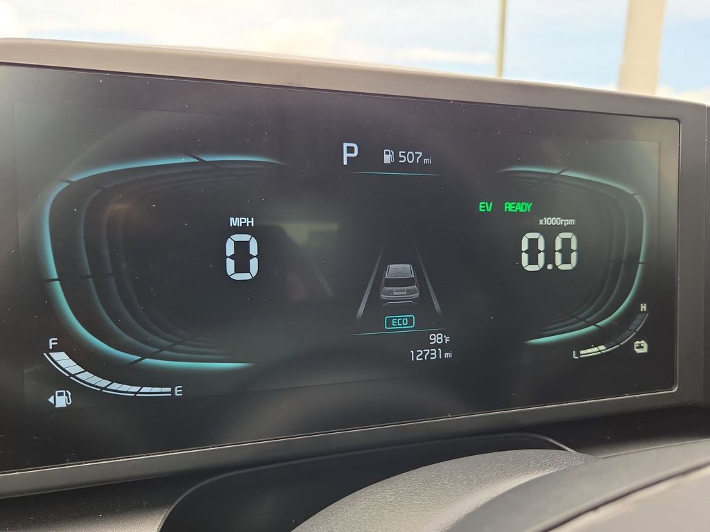 Thumbnail: 2025 Kia Niro - 14