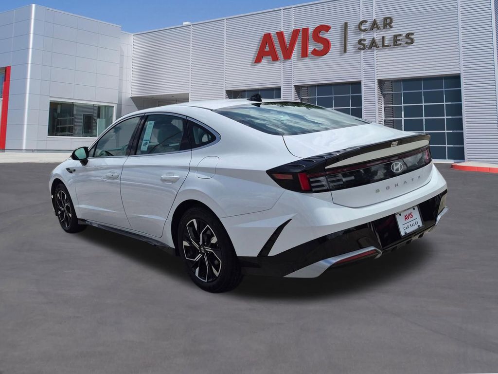 Thumbnail: 2025 Hyundai Sonata - 9