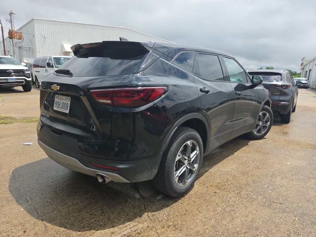 Thumbnail: 2025 Chevrolet Blazer - 9