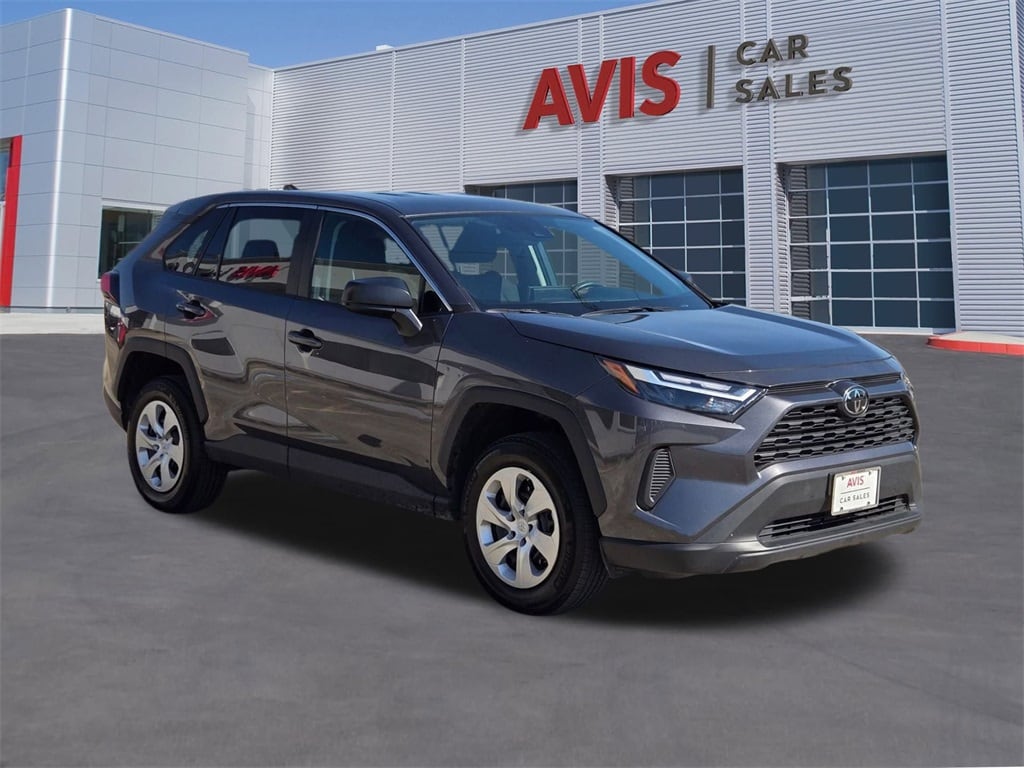 Thumbnail: 2025 Toyota RAV4 - 3