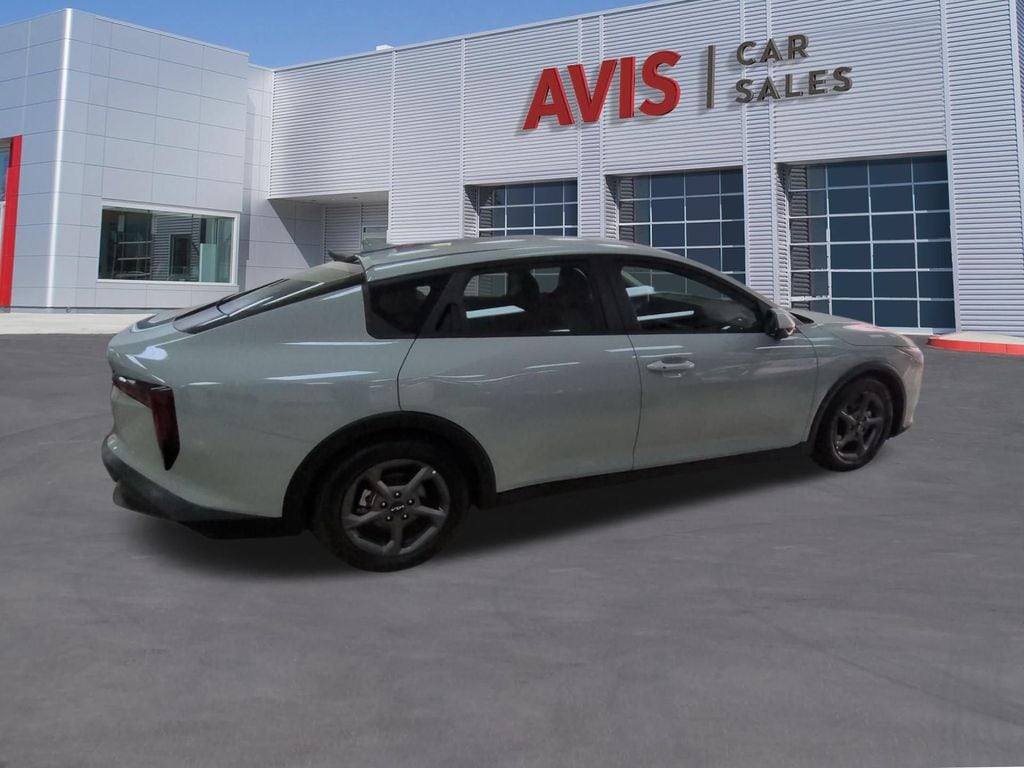 Thumbnail: 2025 Kia K4 - 5