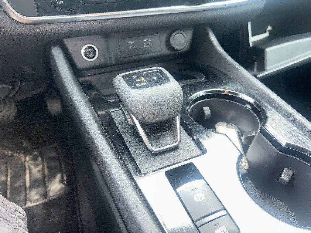 Thumbnail: 2023 Nissan Rogue - 10