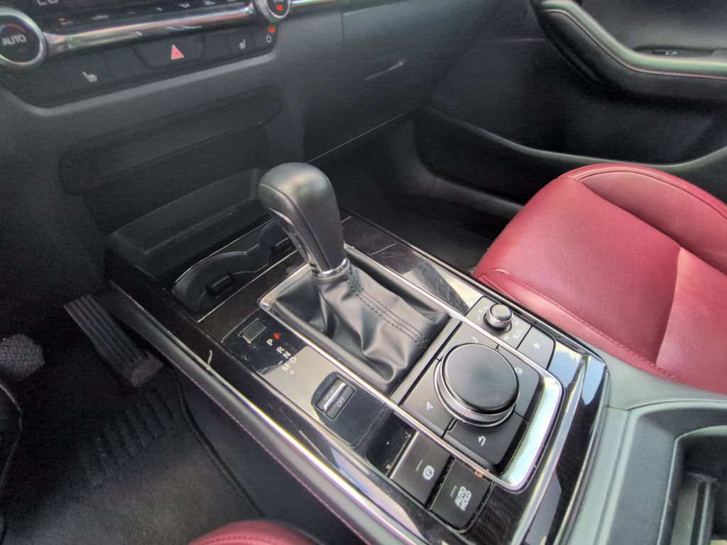 2025 Mazda CX-30 Carbon Edition - Photo 19