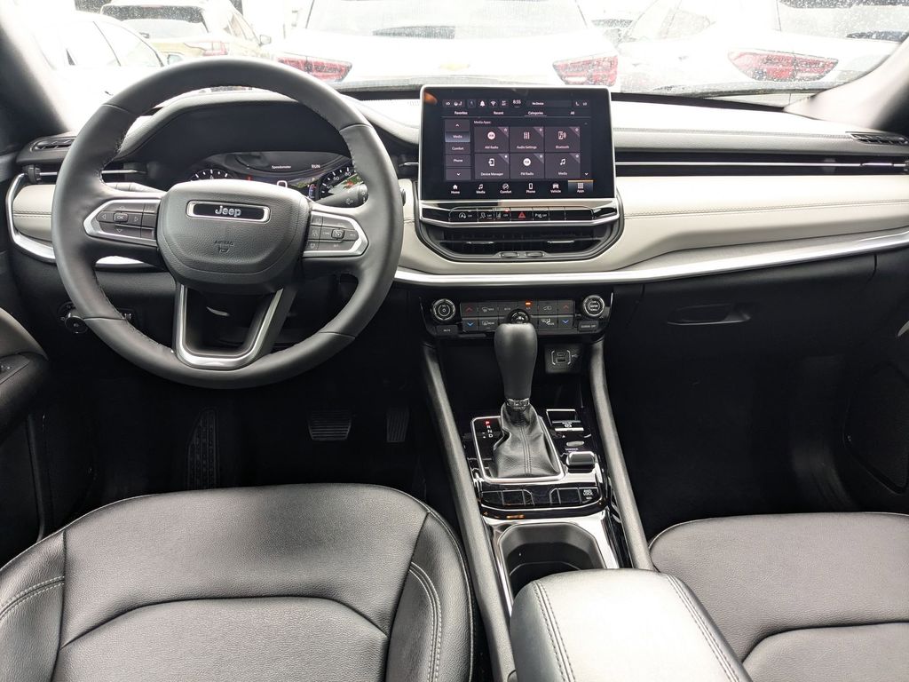 Thumbnail: 2025 Jeep Compass - 26