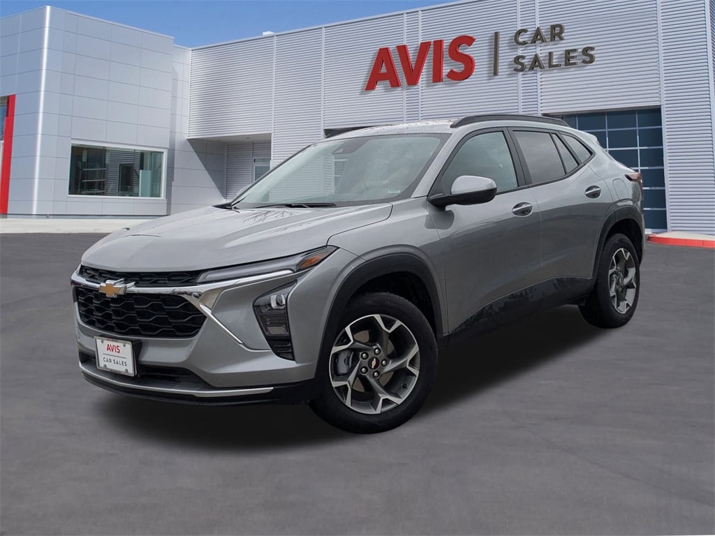 Certified 2025 Chevrolet Trax LT SUV