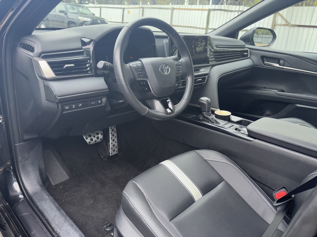 Thumbnail: 2025 Toyota Camry - 10