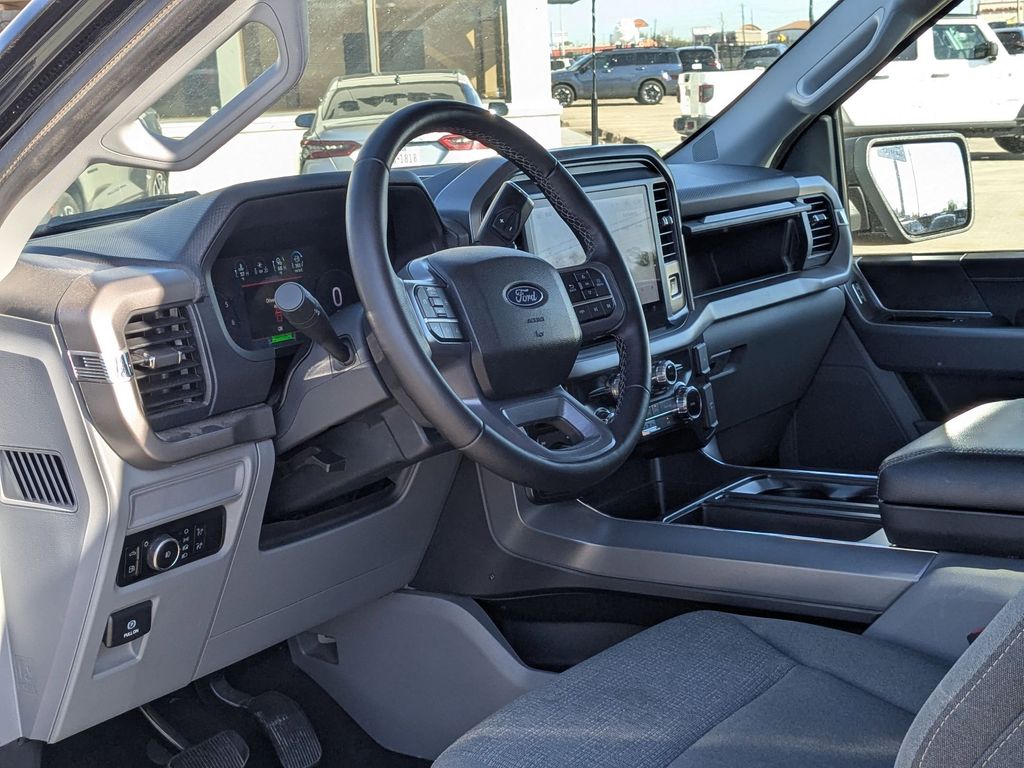 Thumbnail: 2025 Ford F-150 - 9