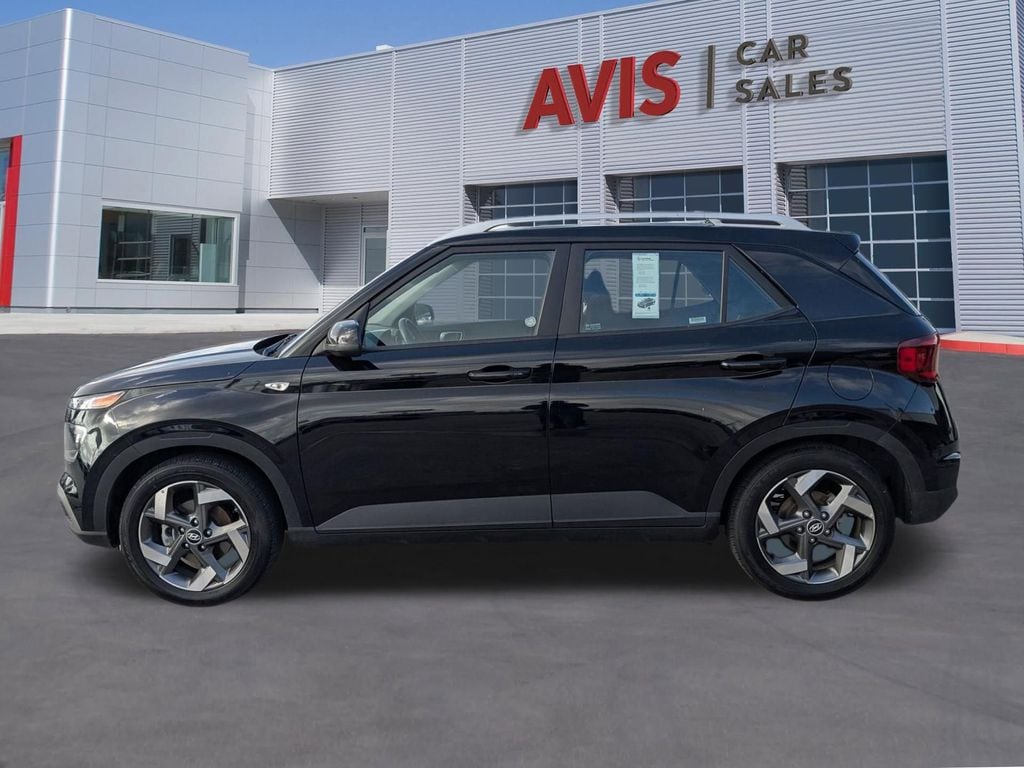 Thumbnail: 2025 Hyundai Venue - 7