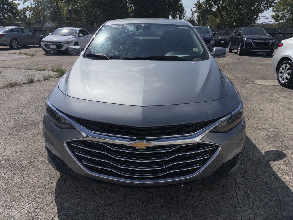 Thumbnail: 2024 Chevrolet Malibu - 2