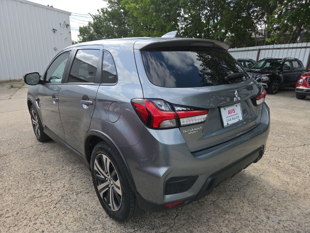 Thumbnail: 2025 Mitsubishi Outlander Sport - 8