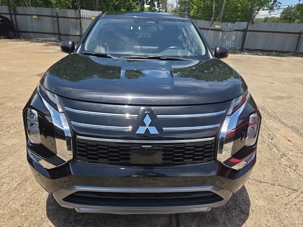 Thumbnail: 2025 Mitsubishi Outlander - 7