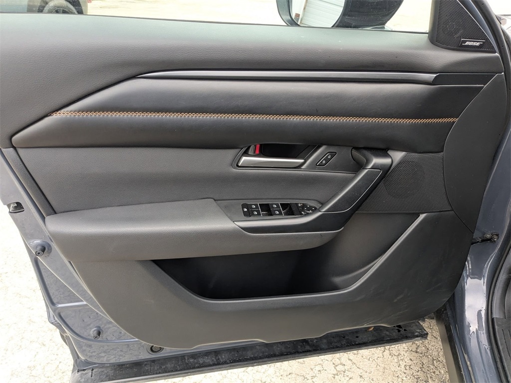 Thumbnail: 2025 Mazda CX-50 - 11