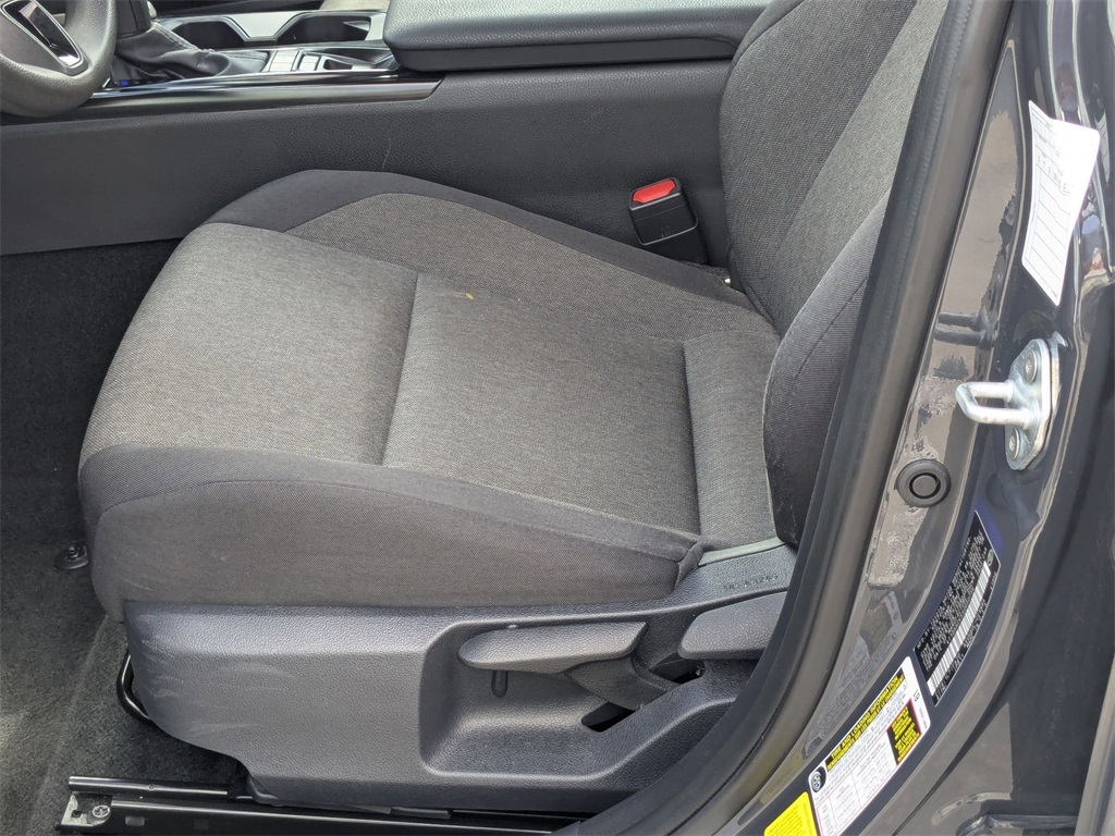 Thumbnail: 2025 Toyota Camry - 22