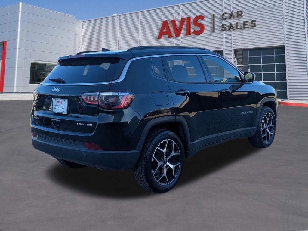 Thumbnail: 2025 Jeep Compass - 3