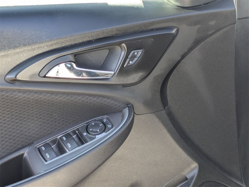 Thumbnail: 2024 Chevrolet Malibu - 13