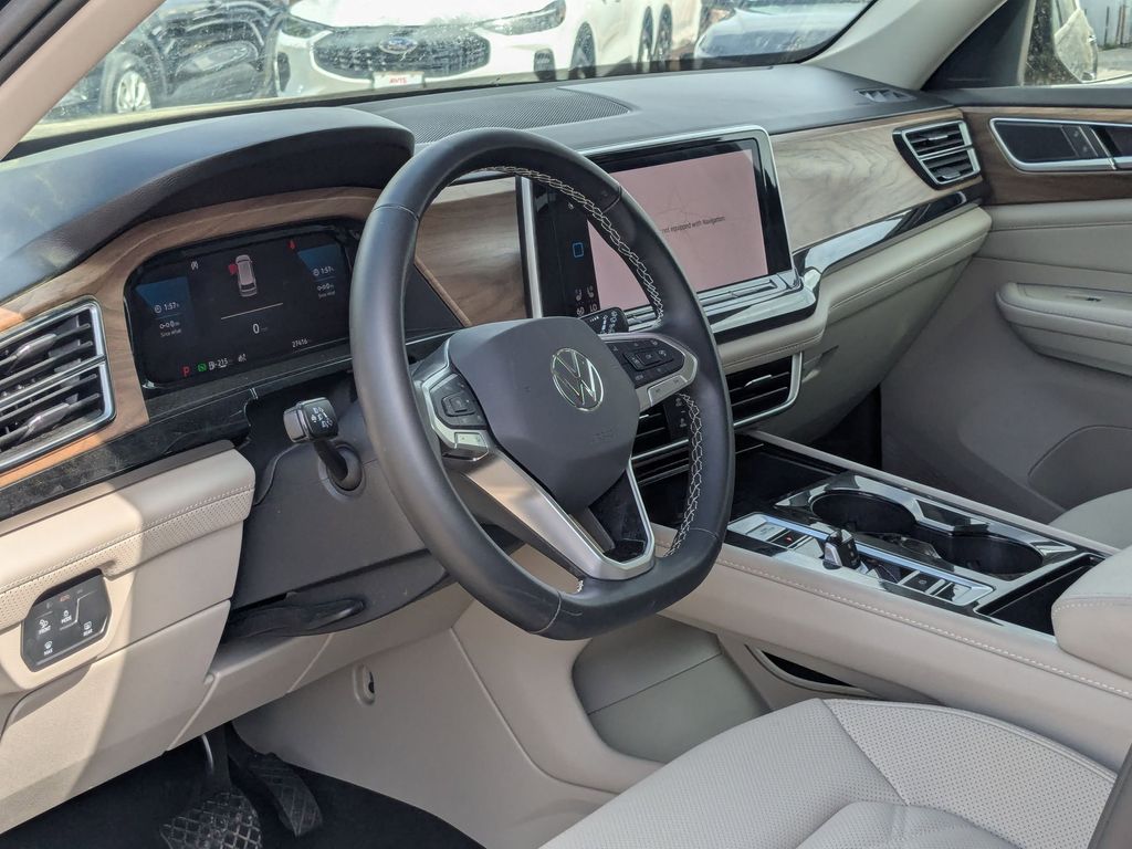 Thumbnail: 2025 Volkswagen Atlas - 14