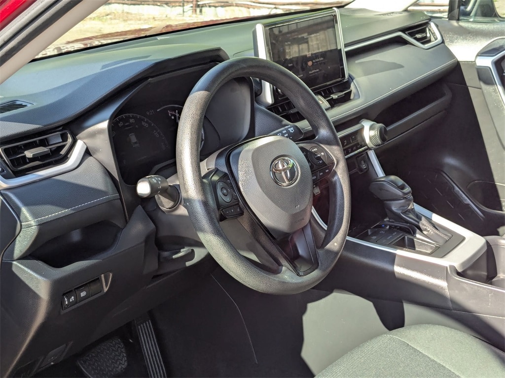 Thumbnail: 2024 Toyota RAV4 - 14