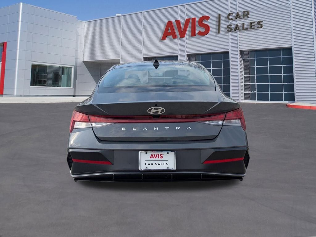 Thumbnail: 2025 Hyundai Elantra - 7