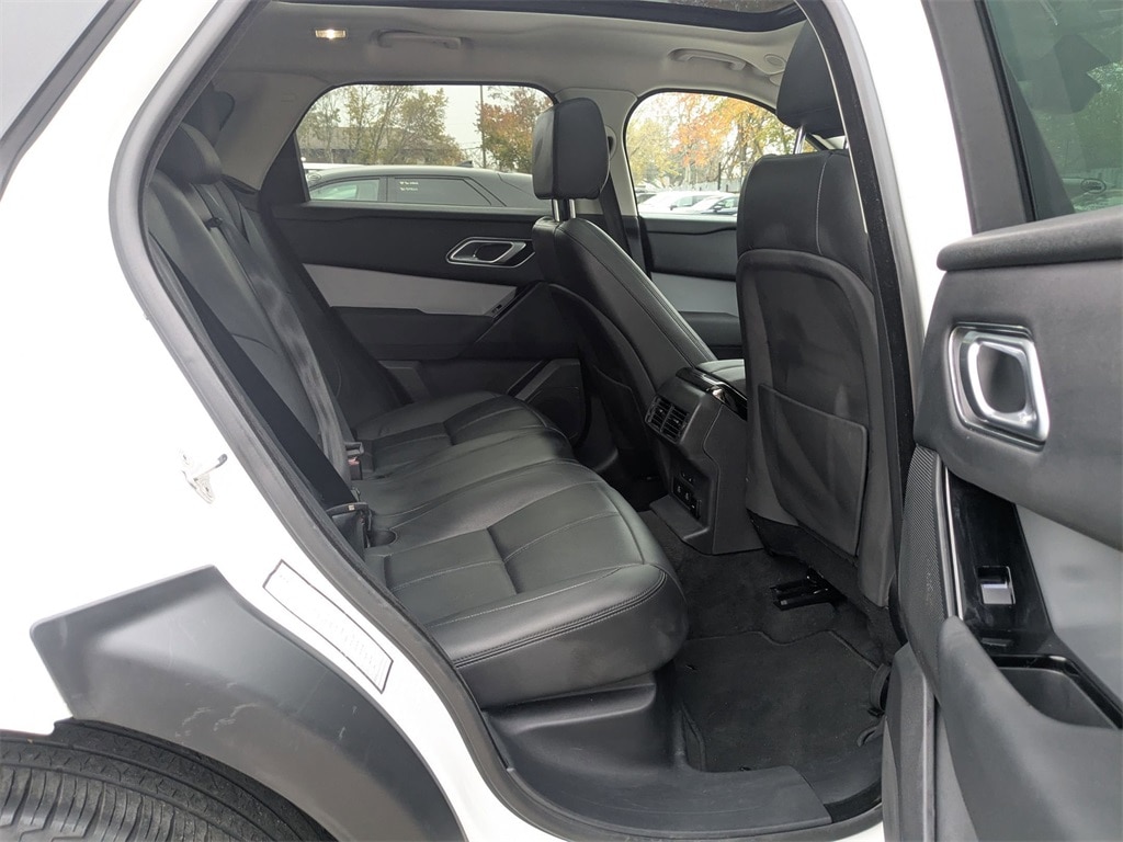 Thumbnail: 2024 Land Rover Range Rover Velar - 32