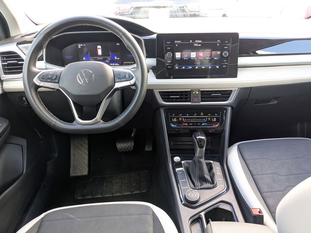 Thumbnail: 2025 Volkswagen Taos - 26