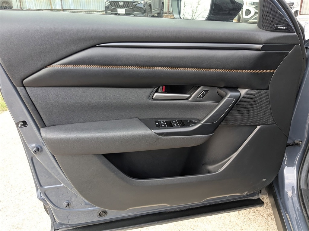 Thumbnail: 2025 Mazda CX-50 - 11