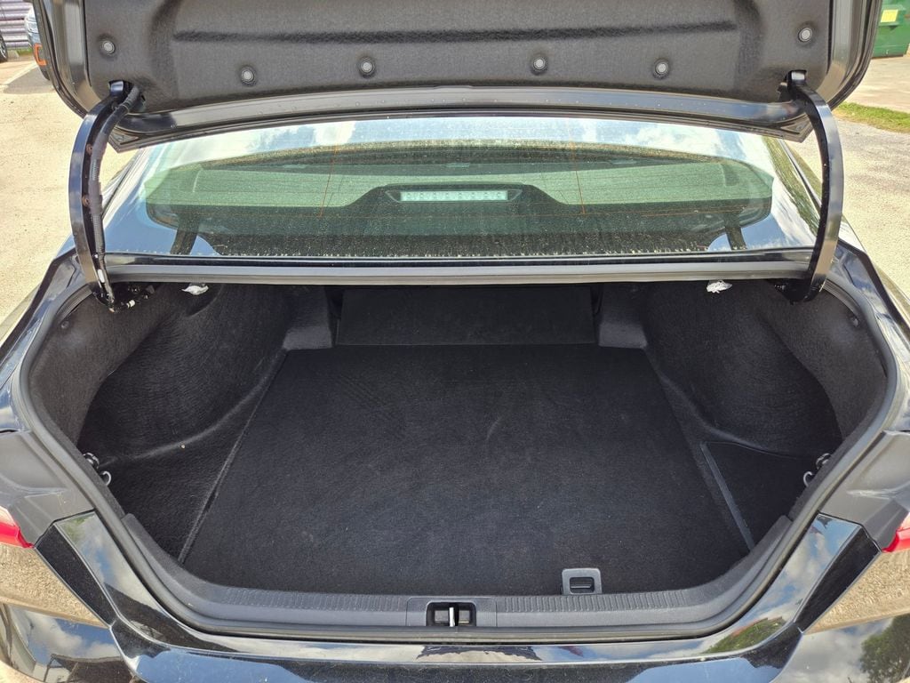 Thumbnail: 2025 Toyota Camry - 7