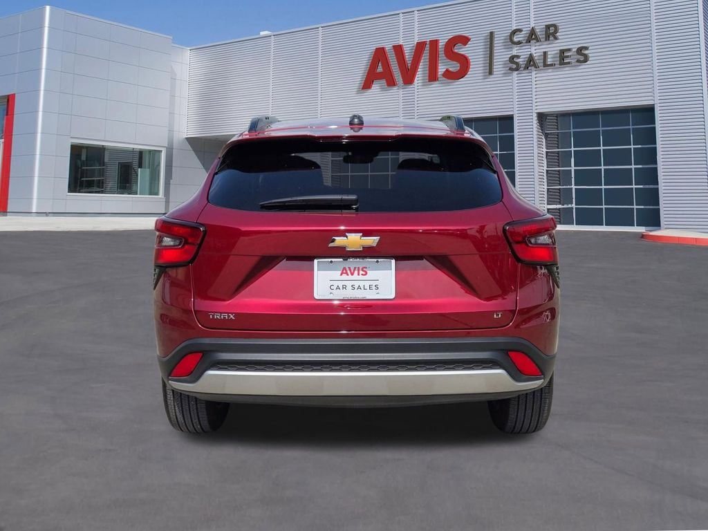 Thumbnail: 2025 Chevrolet Trax - 7